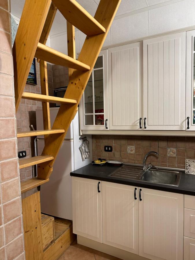 Apartament Tiny House - Spaccanapoli Zewnętrze zdjęcie